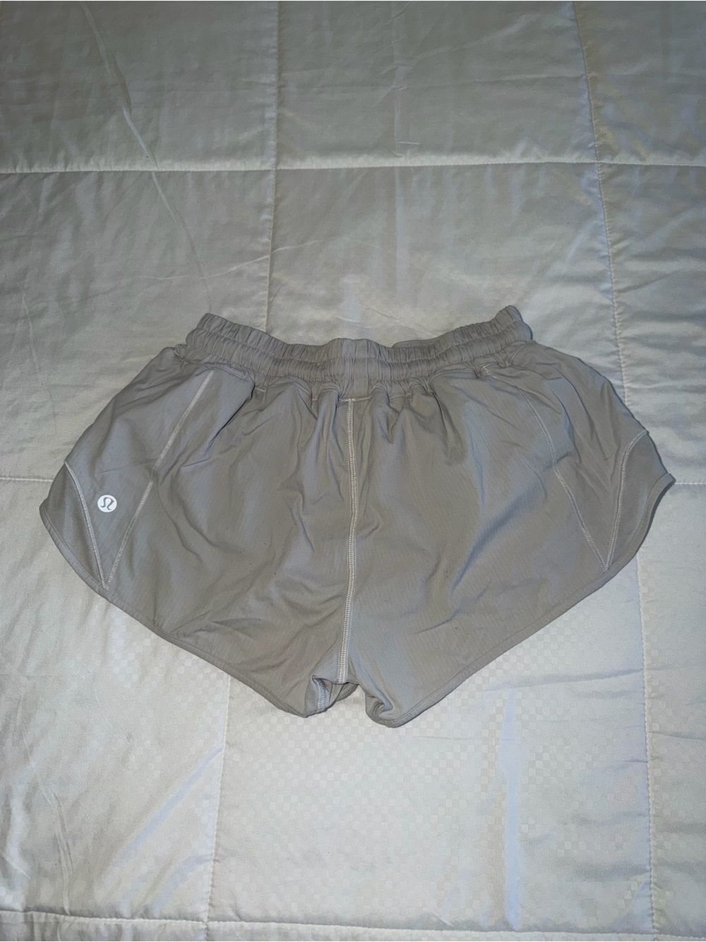 lululemon athletica Light Gray Women’s Athletic Running Shorts